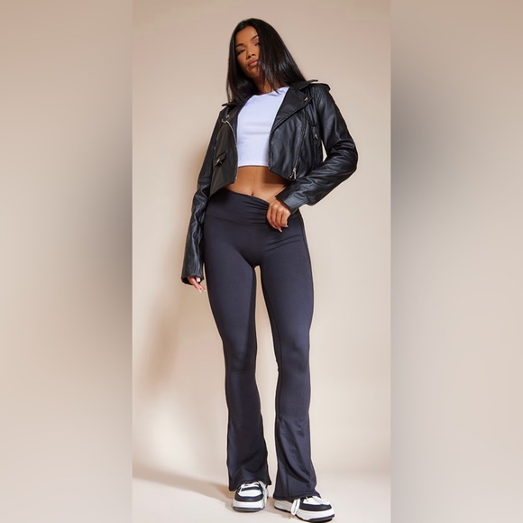 PrettyLittleThing Black Basic Faux Leather Biker Jacket Size 12 - Picture 2 of 8